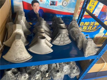灑水車前噴鴨嘴（用于灑水車前置前噴頭，大小規格的前鴨嘴，沖洗地面）